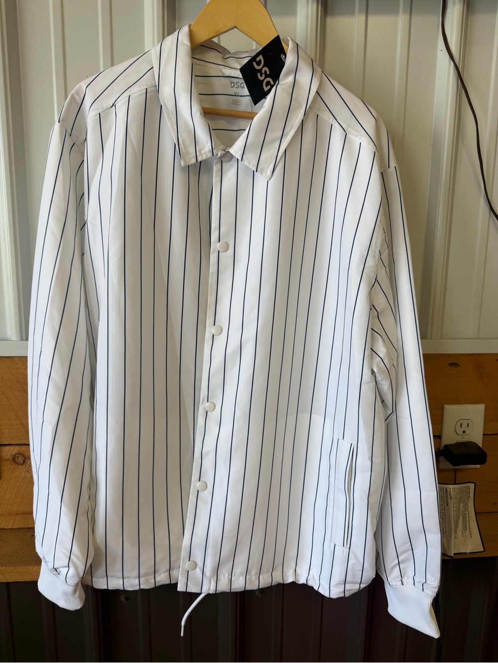 DSG Coach White Lightweight Pinstripe Coach Jacket NWT XL